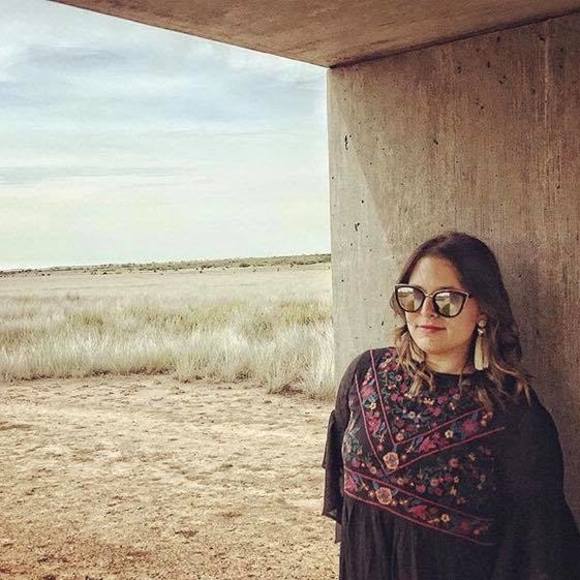 Meet your Posher, Stephanie - Picture 1 of 1